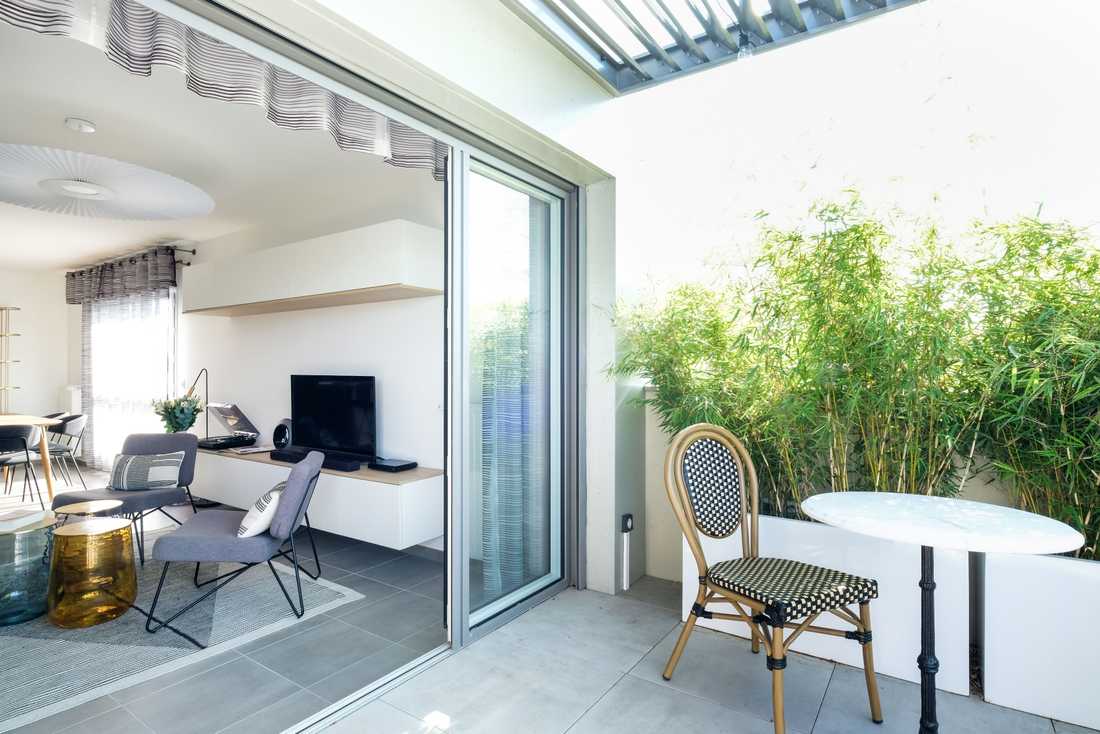 Terrasse dans la continuité de l'appartement à Quimper