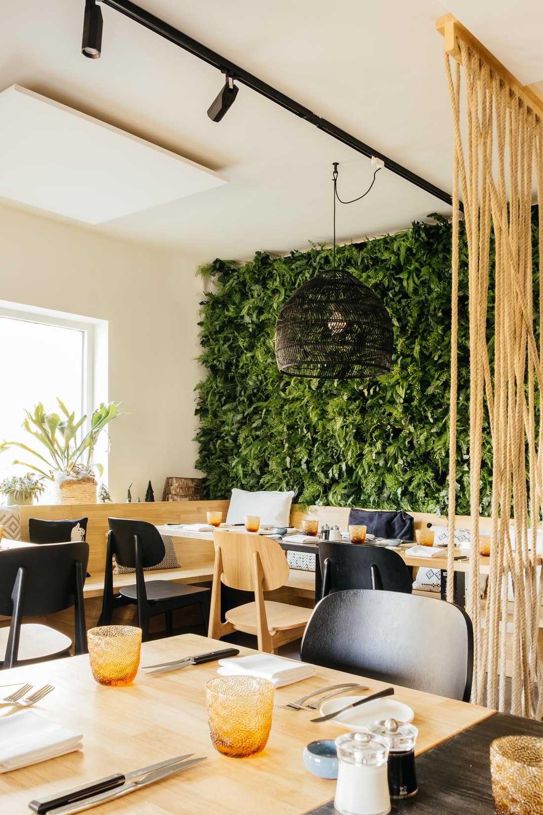 Décoration intérieure d'un restaurant - hôtel dans le Finistère et le Morbihan