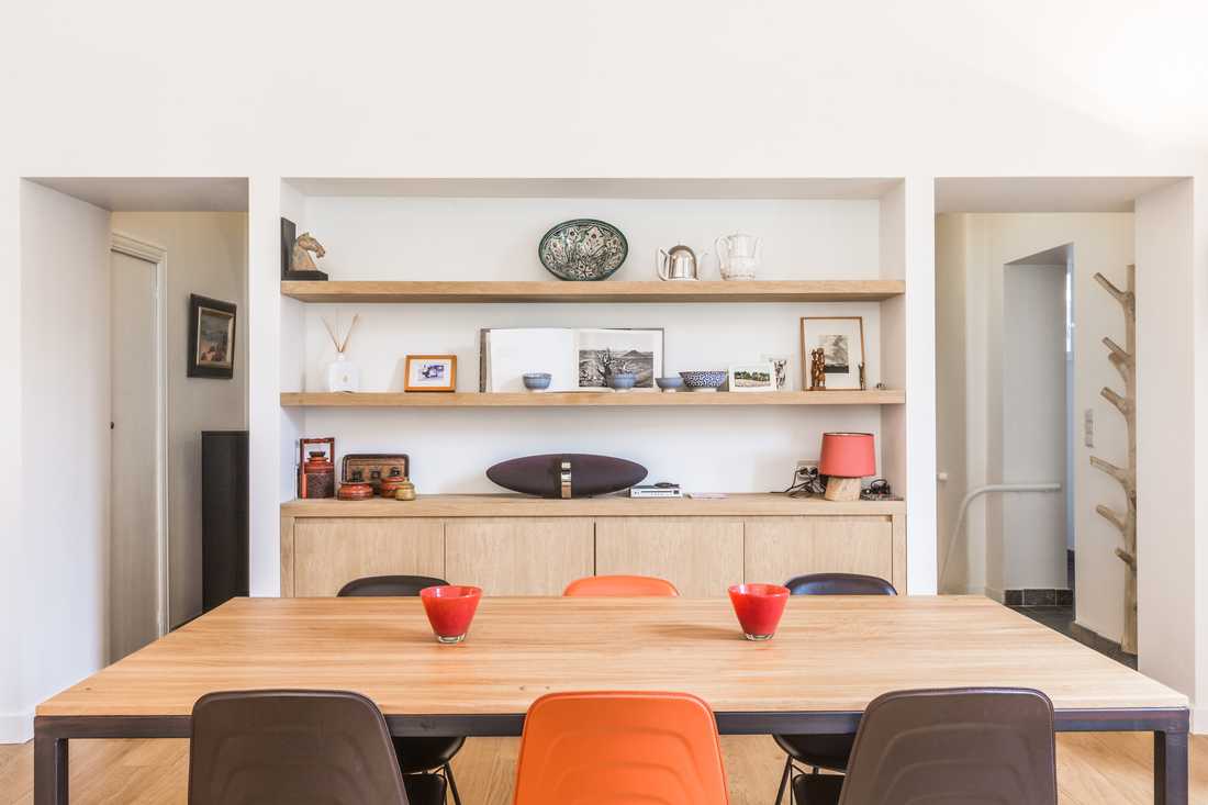 Salle à manger aménagée par un architecte d'intérieur à Quimper