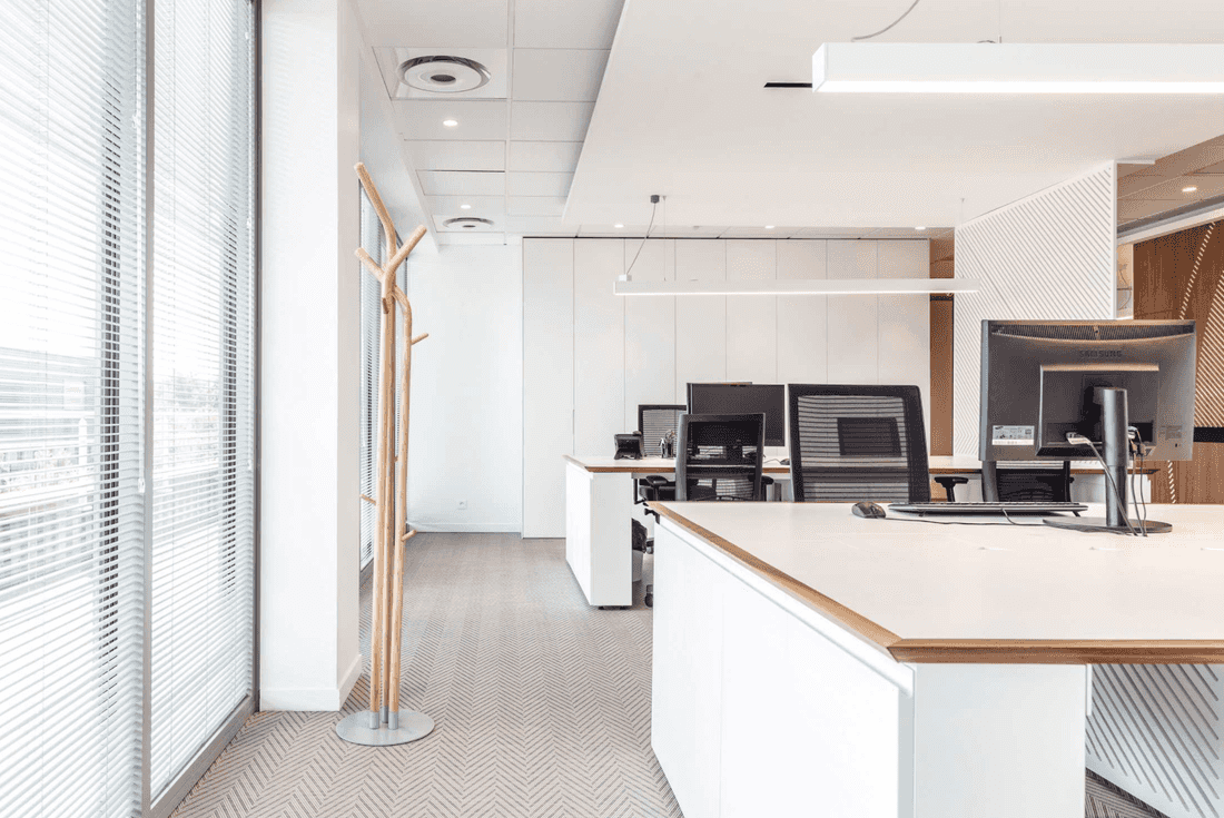 Corporate office space interior design in Quimper