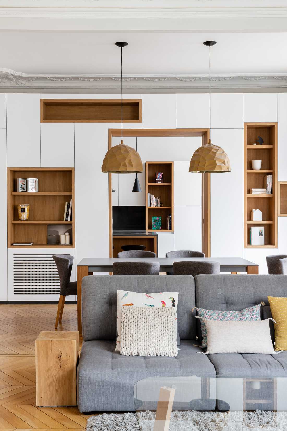 Modernization of a Haussmannian apartment by an interior designer in Quimper