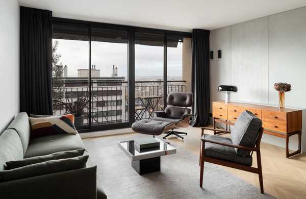 Un architecte d'intérieur modernise un appartement des années 60 à Quimper.