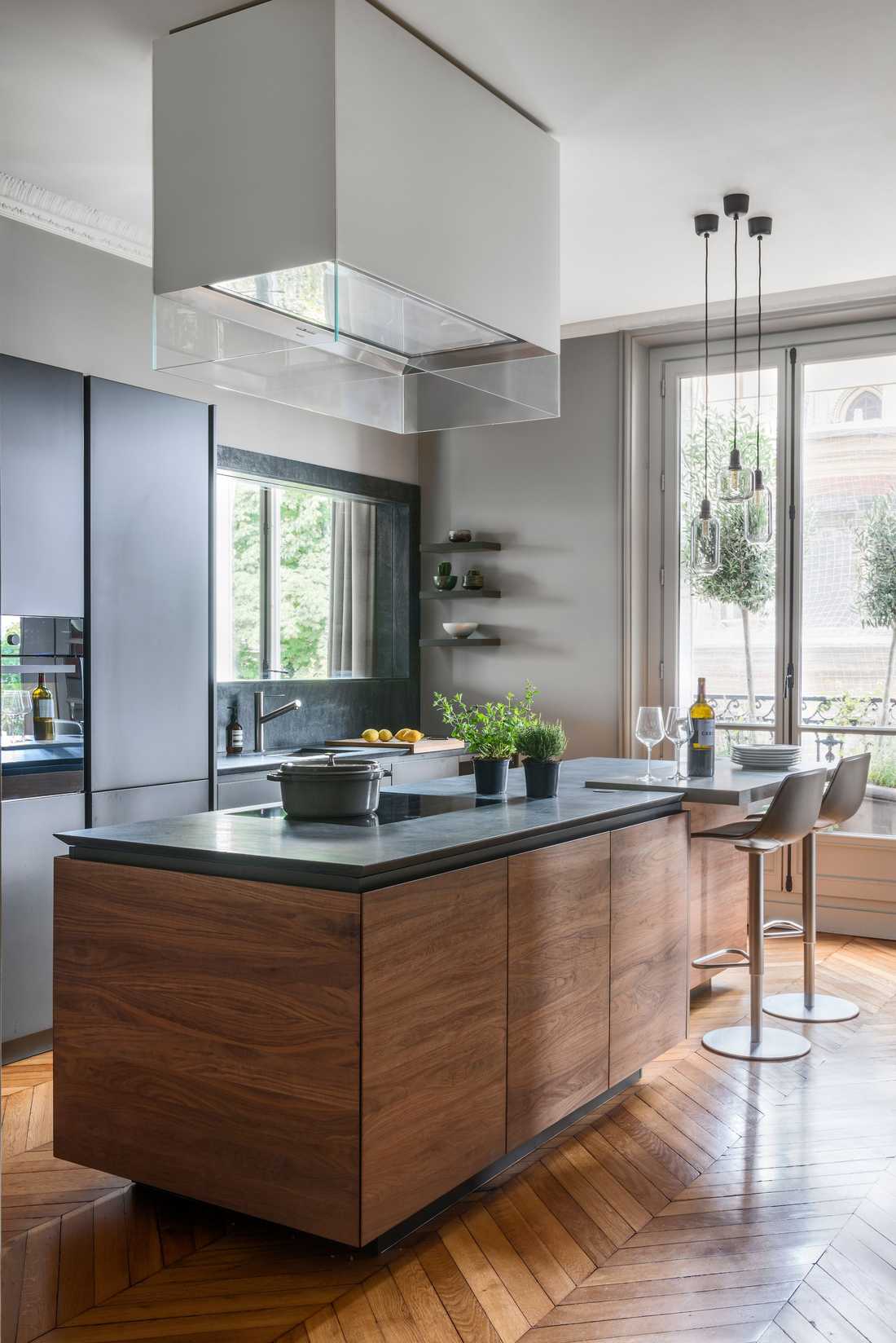 American kitchen designed by an interior designer in Finistère and Morbihan