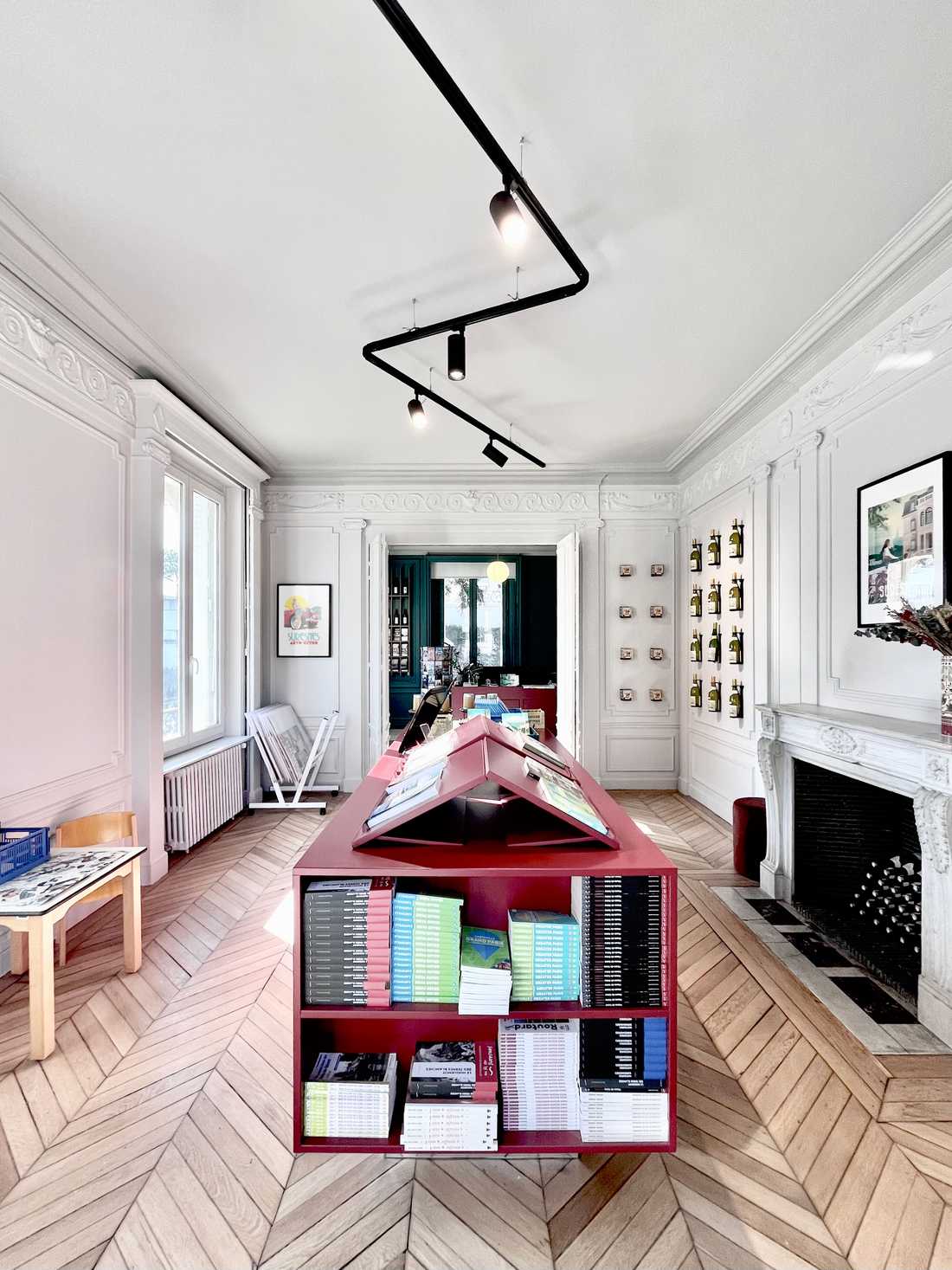 Aménagement de la boutique d'un musée par un architecte d'intérieur à Quimper