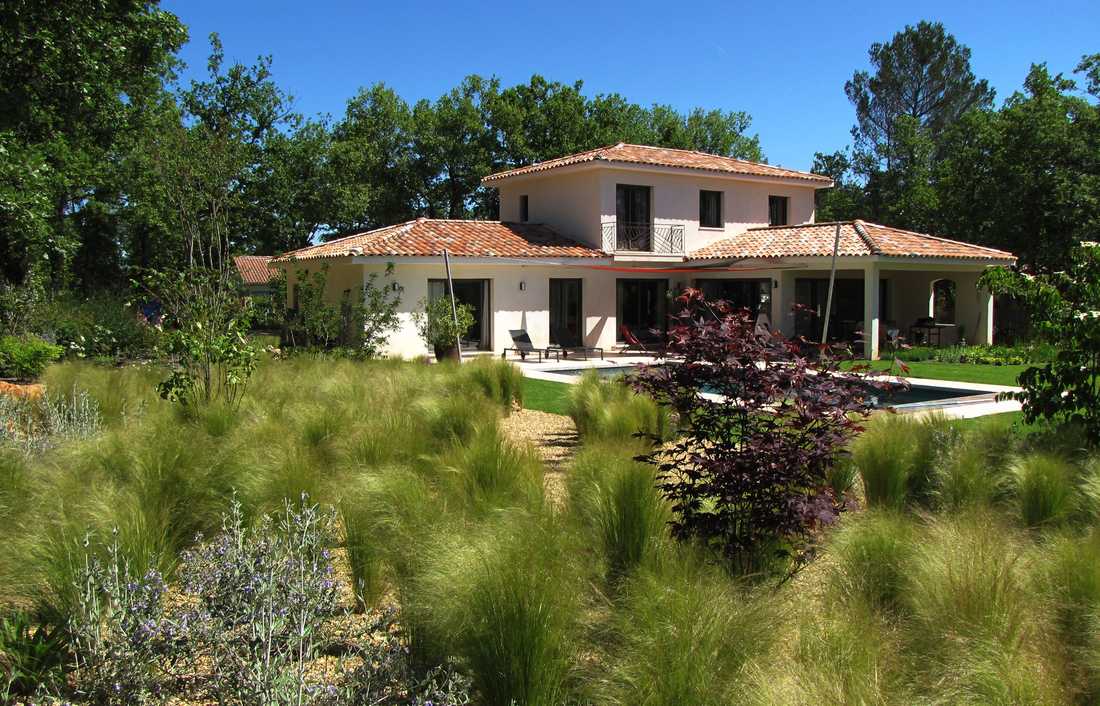 Jardin de graminées conçu par un paysagiste dans le Finistère et le Morbihan