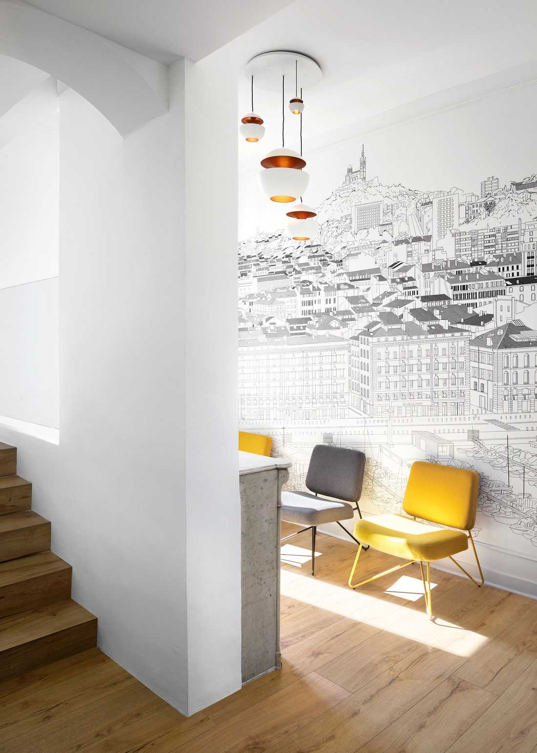 Redesign of the interior of an office company by an architect