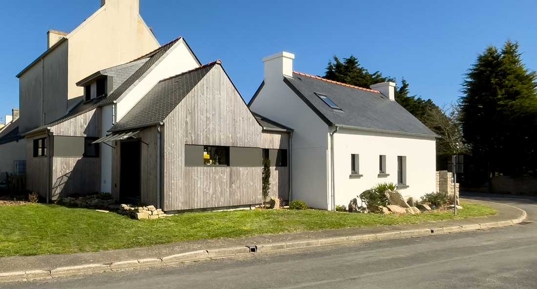 Rénovation complète d'une maison de pêcheur - extension bardage bois 